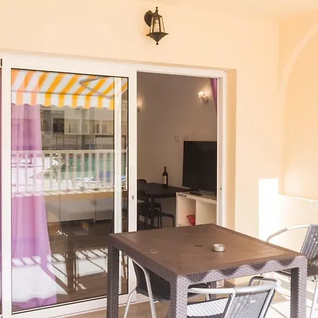 Apartment Mareverde *